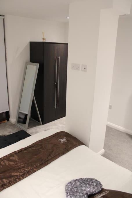 Amazing Luxury One Bedroom Apartment In The Heart Of Preston プレストン エクステリア 写真